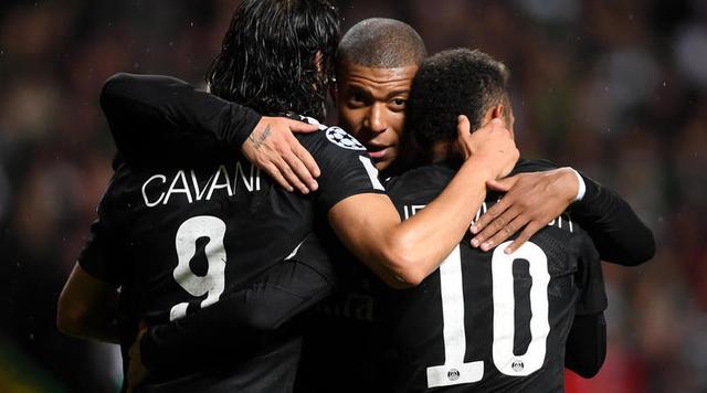 弗里克：拉菲尼亚未入选FIFA最佳阵简直是笑话，他配得上（弗里克：FIFA最佳阵容没有拉菲尼亚堪称笑话，他理应入选）