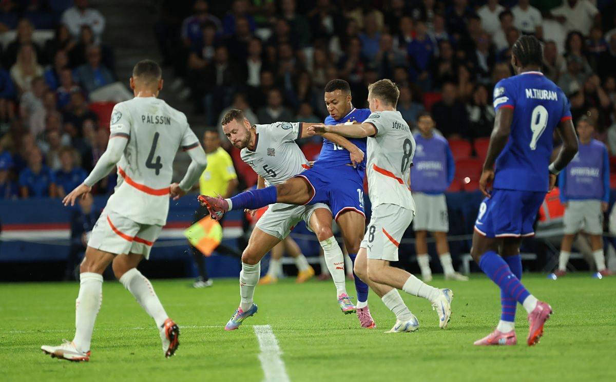 足球西甲赛程密集致伤病潮爆发（西甲赛程过密引发伤病潮）