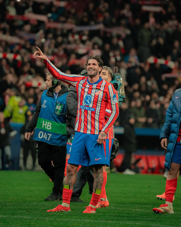 意媒：冈萨雷斯距离被马竞3200万买断还差12场西甲比赛（意媒：冈萨雷斯再踢12场西甲将触发马竞3200万买断条款）