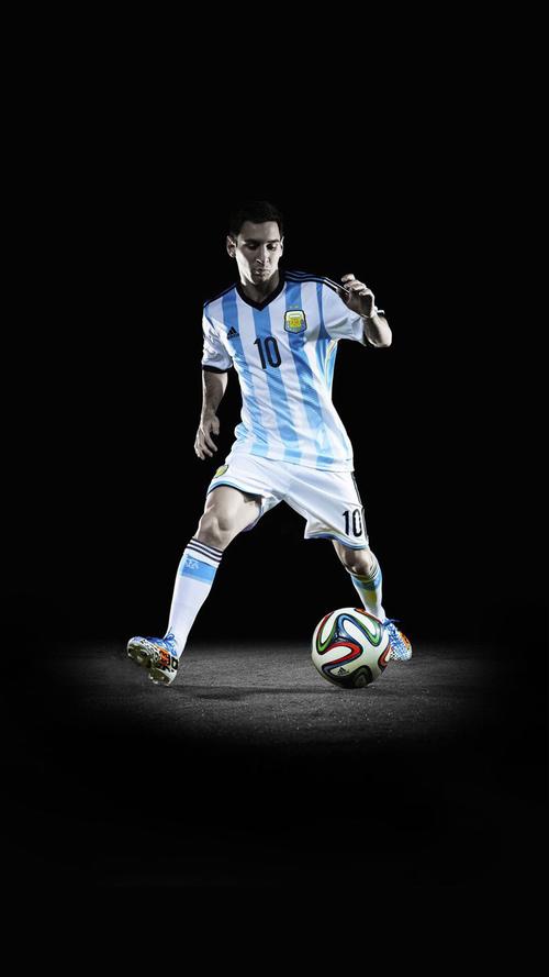 意甲前瞻：AC米兰12场不败有望冲击榜首，拉齐奥客场低迷（意甲前瞻：AC米兰12轮不败冲顶在望，拉齐奥客战乏力）