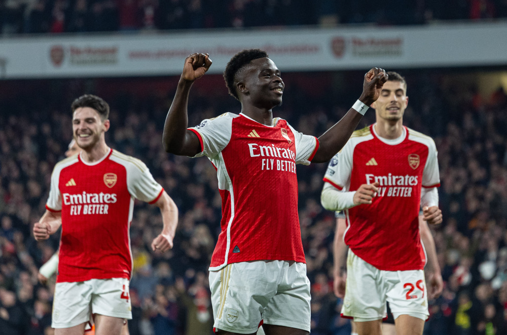 记者：特瓦斯的工资帽规则是13年的，现在25年了，该调整了（记者：特瓦斯的工资帽沿用自2013年，如今已到2025年，是时候更新了）