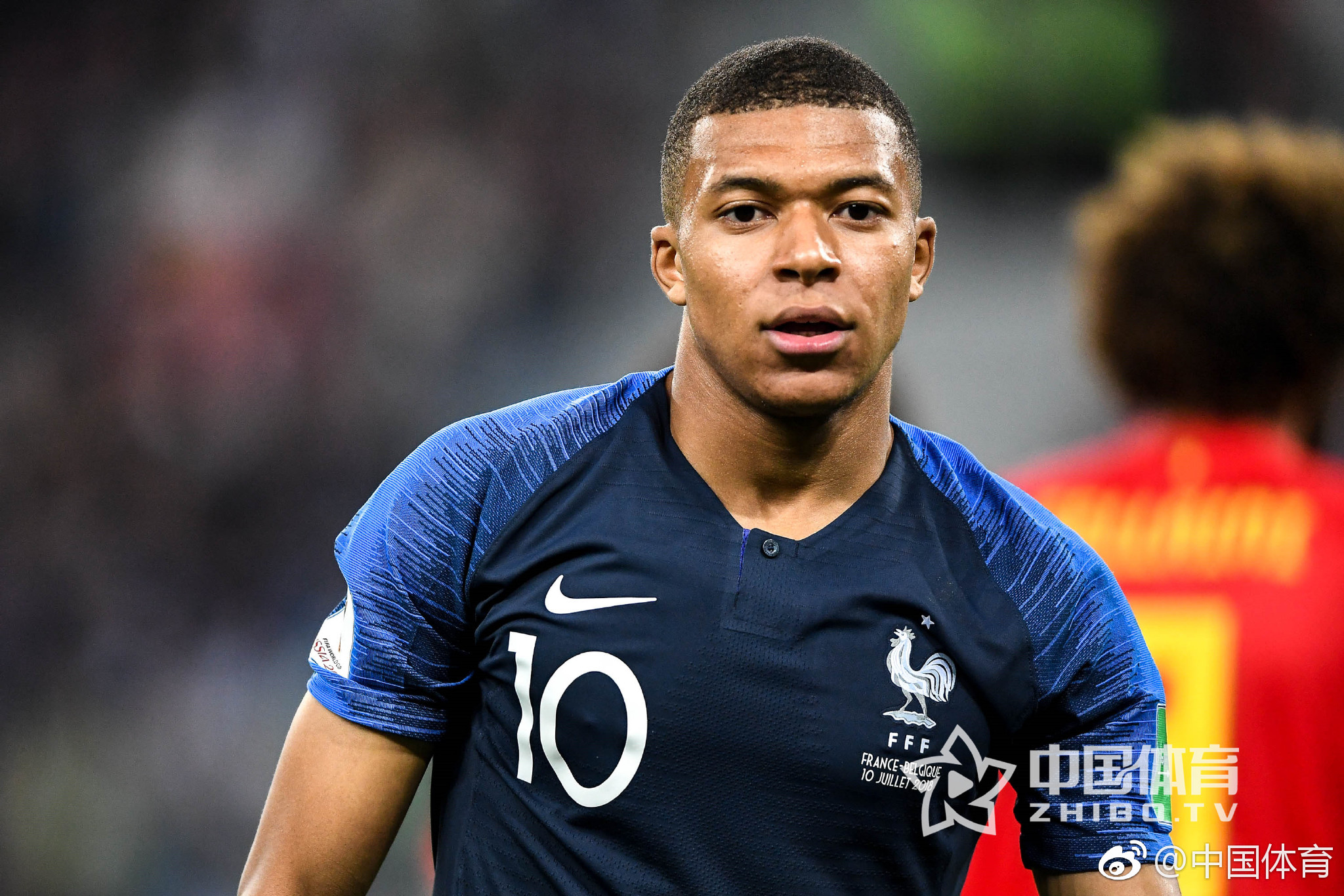 赖特：媒体在利用贝林被换下制造矛盾，这事他们能炒到世界杯（赖特：媒体借贝林被换大做文章，话题能炒到世界杯）