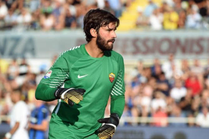 戈洛夫金荣膺拳击名人堂，传奇生涯圆梦成真 两大热门拳手遗憾落选引热议（戈洛夫金跻身拳击名人堂圆梦，两大热门落选掀起热议）