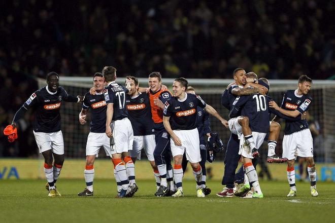 美记：多名高管认为马刺能为字母哥的交易提供理想报价（美媒：多位高管看好马刺为字母哥送出理想报价）